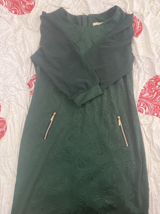 Платье красивое надо срочно продаст до воскресенье только из Шымкента