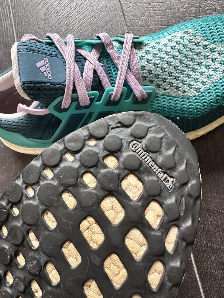 Adidas ultra boost Continental маратонки