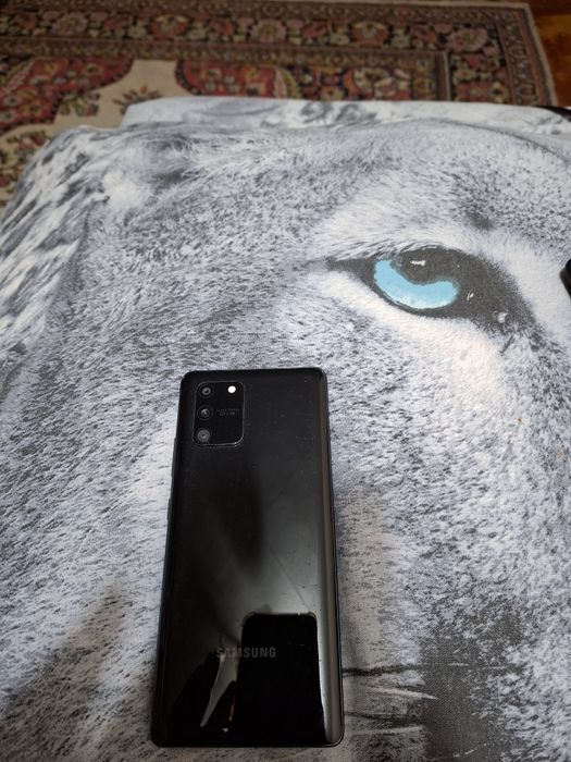 Samsung S10 Lite