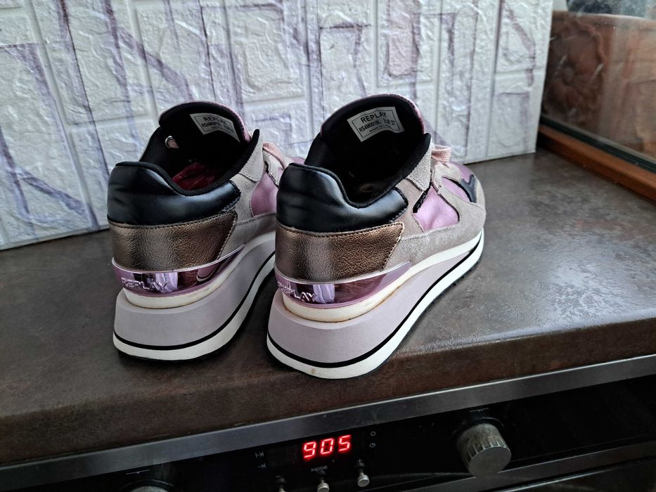 дамски обувки,кецове,маратонки,Replay номер 38,5,сникърс,платформа