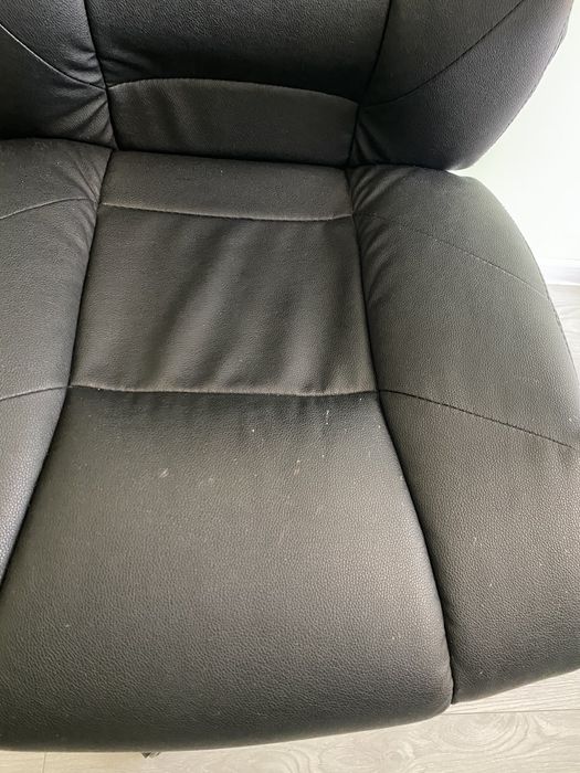 Президентски офис стол Carmen 6506-1 черен LUX