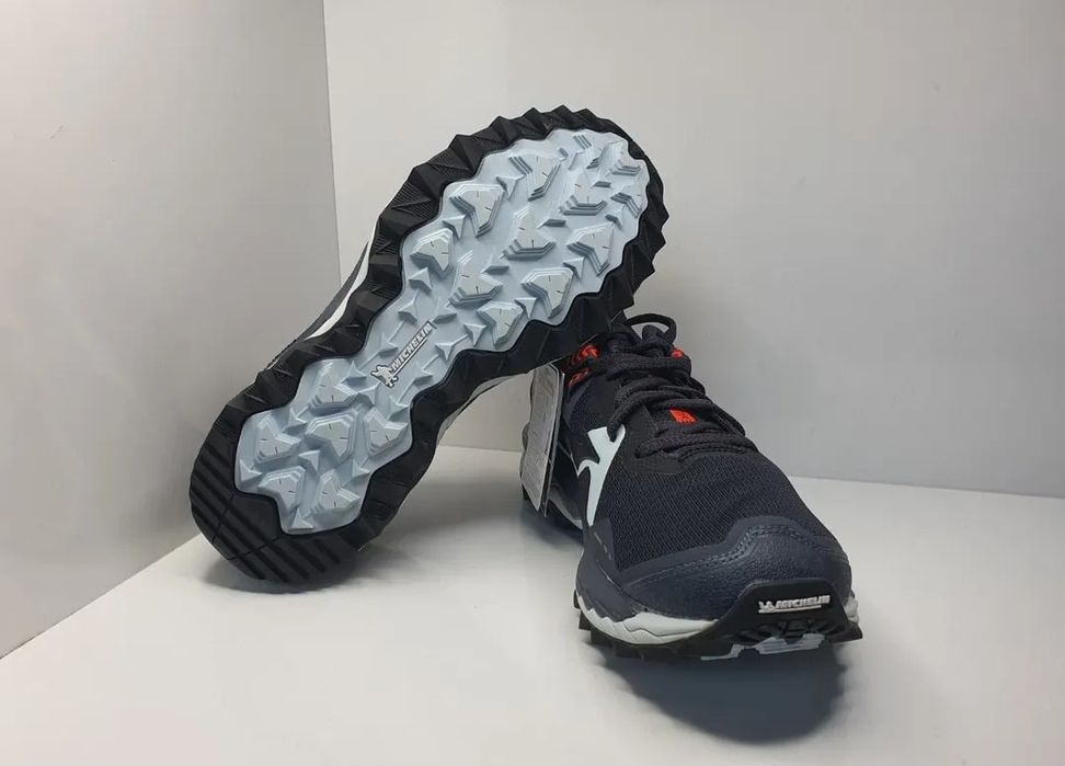 Маратонки Mizuno Wave Mujin 7

Чисто нови с кутия.

Размер 40 стелка 2