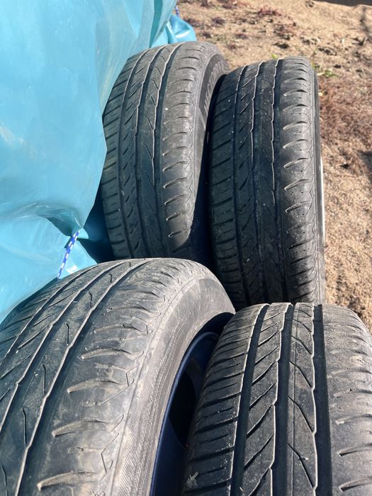 Anvelope cu tot cu jante