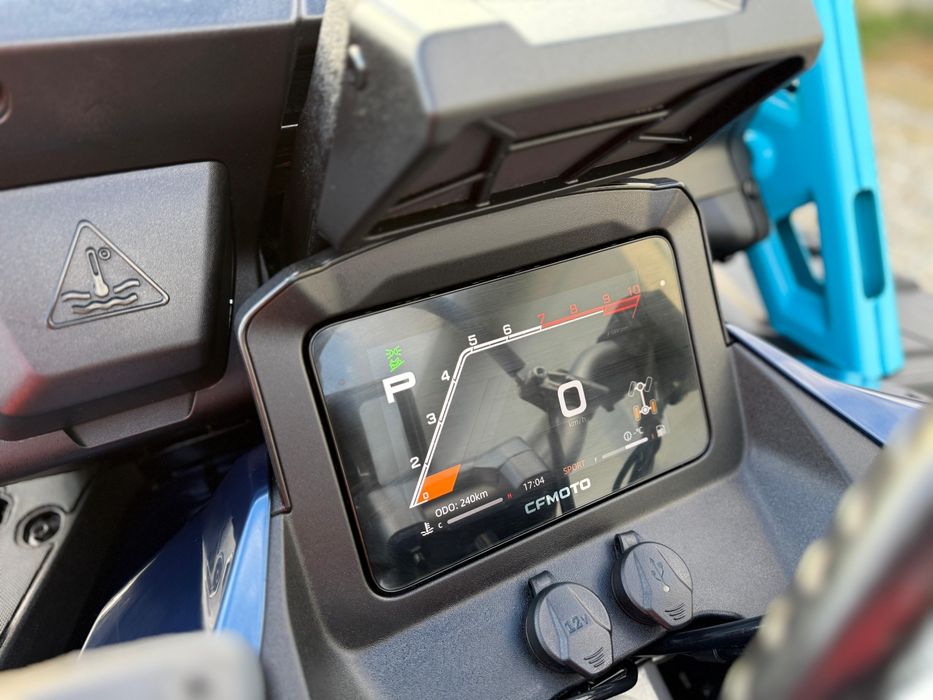 Cf Moto x10 MUD 1000 101 cp 300 km...Nou