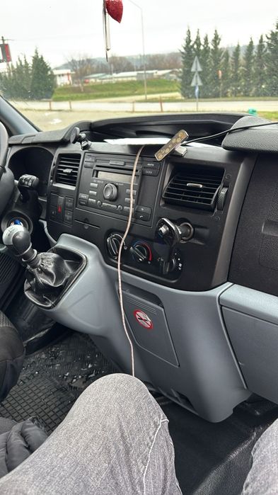 Vând Ford Transit