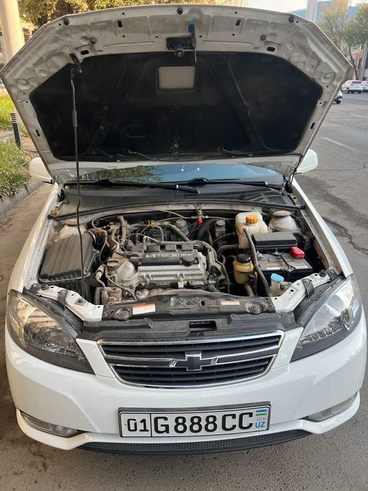 Сотилади Gentra 1.5 / 2021 декабрь / ранги оқ / пробег 68000 км