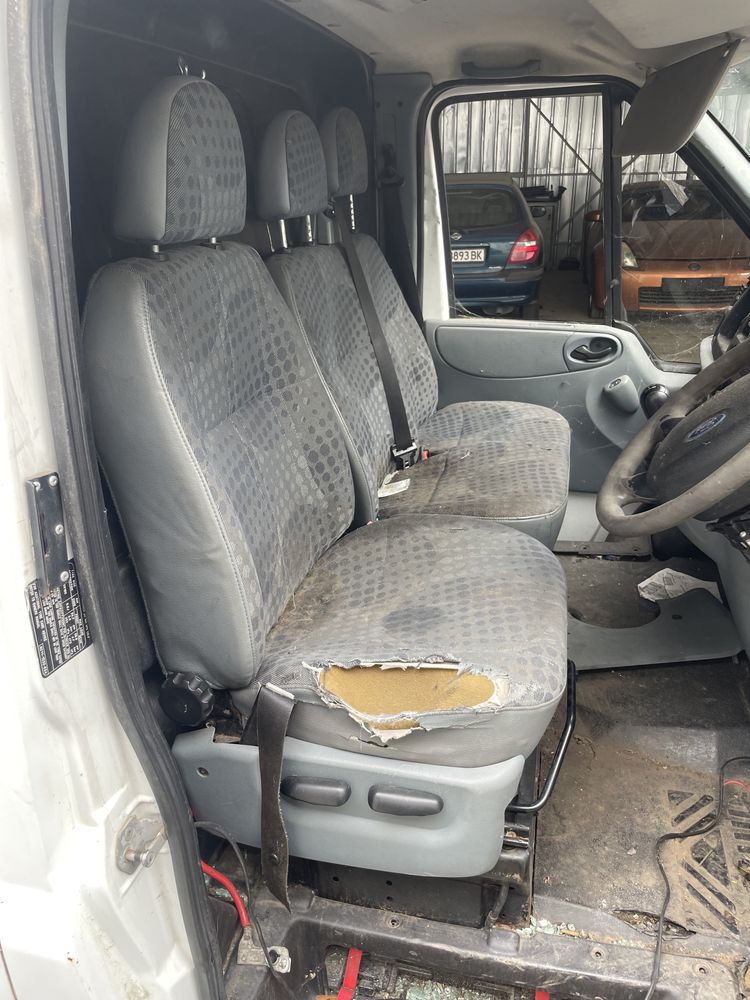 Ford Transit T300 2.2 TDci Форд Транзит Т300 2.2 ТДци на части!!