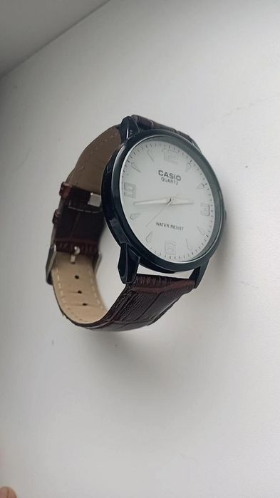 Продам часы Casio