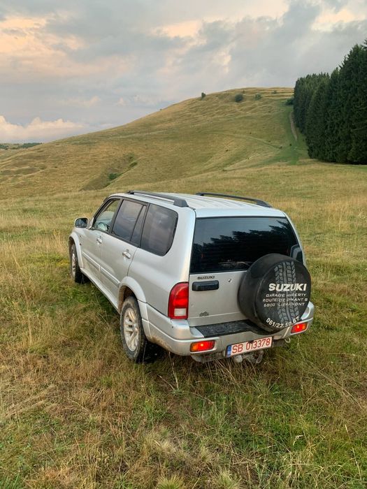 De vinzare Suzuki grand Vitara xl7 an 2004