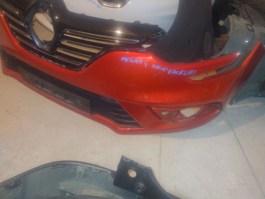 Bară față Megan 4 non Facelift