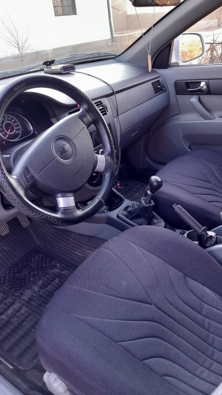 Chevrolet jentra