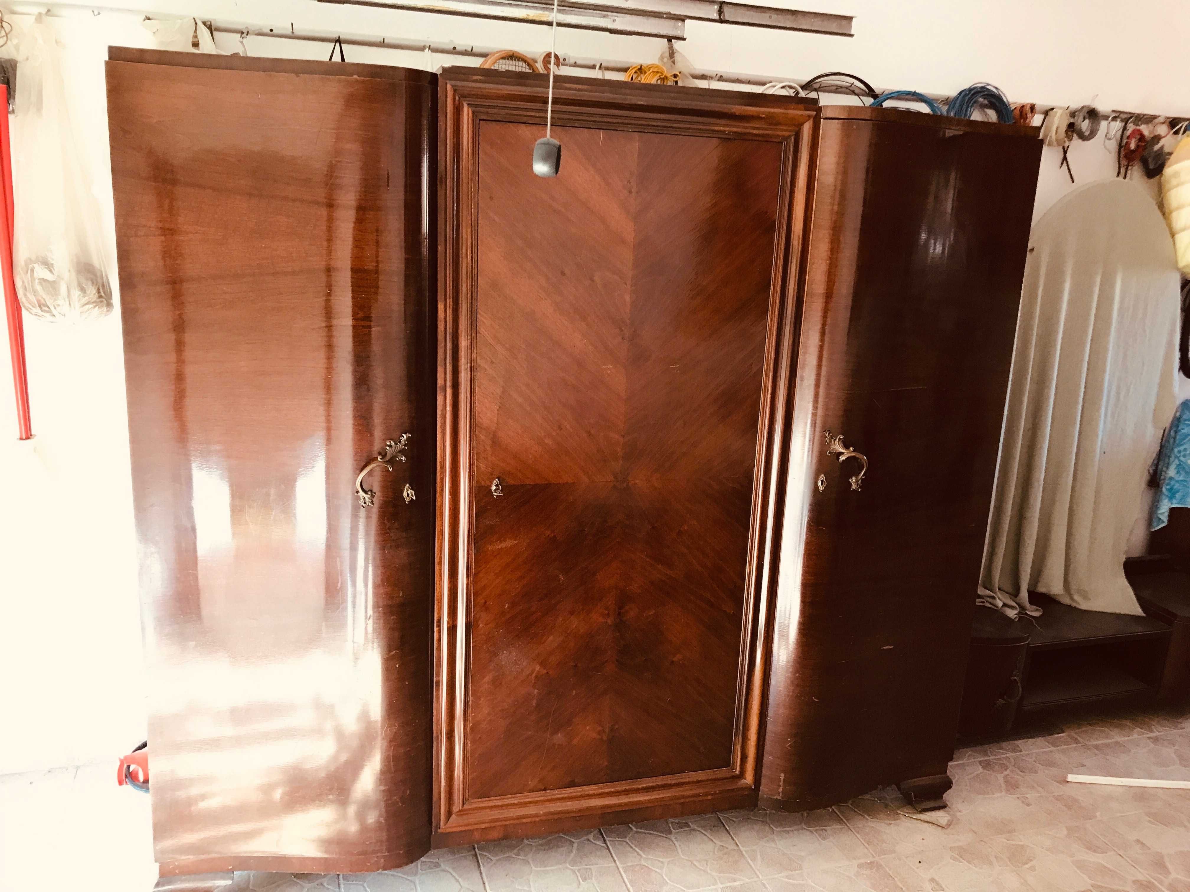 vand set mobila Lengyel furnizor casa regala  cca 100 ani
