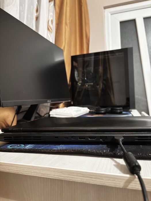 Laptop Gaming Lenovo Y540-17IRH-PG0