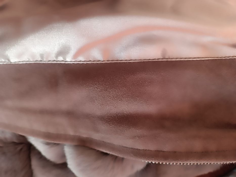 Намаление! Късо палто с качулка от естествен косъм