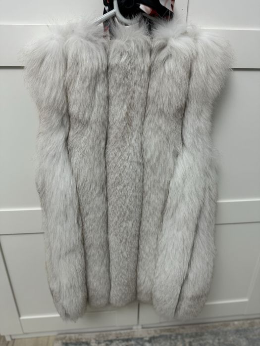 Vesta blana de vulpe