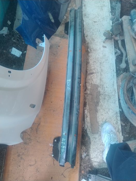 Armătură bară Spate Renault Zoe
