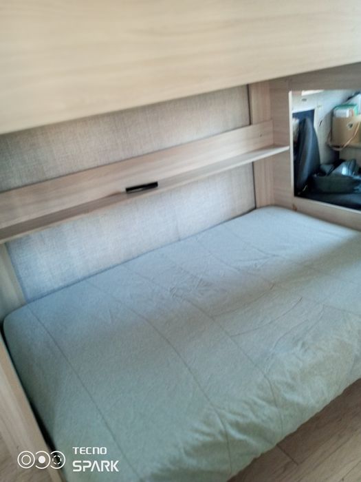 Продам двухъярусную диван кровать.