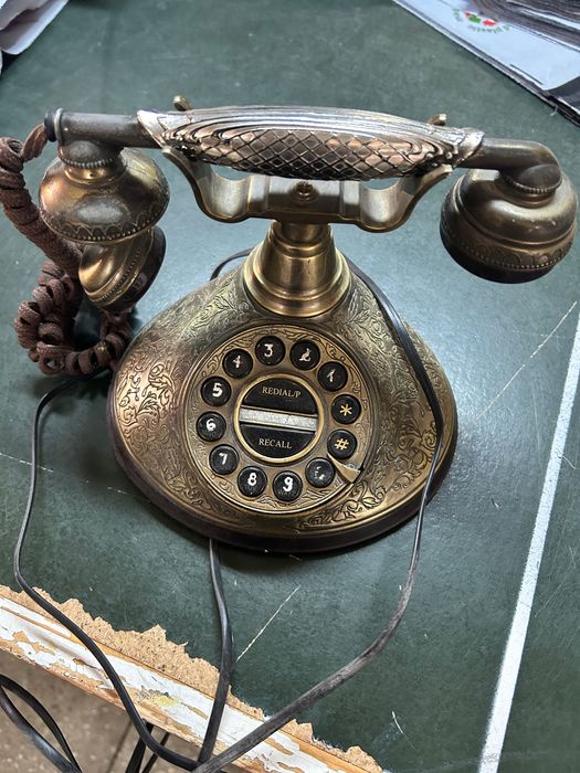 Telefon vintage într-o stare foarte buna