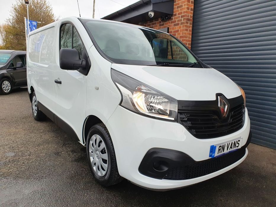 Dezmembrez Renault trafic Opel vivaro Nissan motor 16 1.6 1600 cutie 6