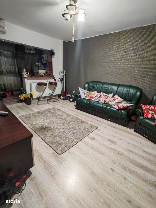 Apartament 4 camere Trivale, confort 1, fond 1983 , etaj 3