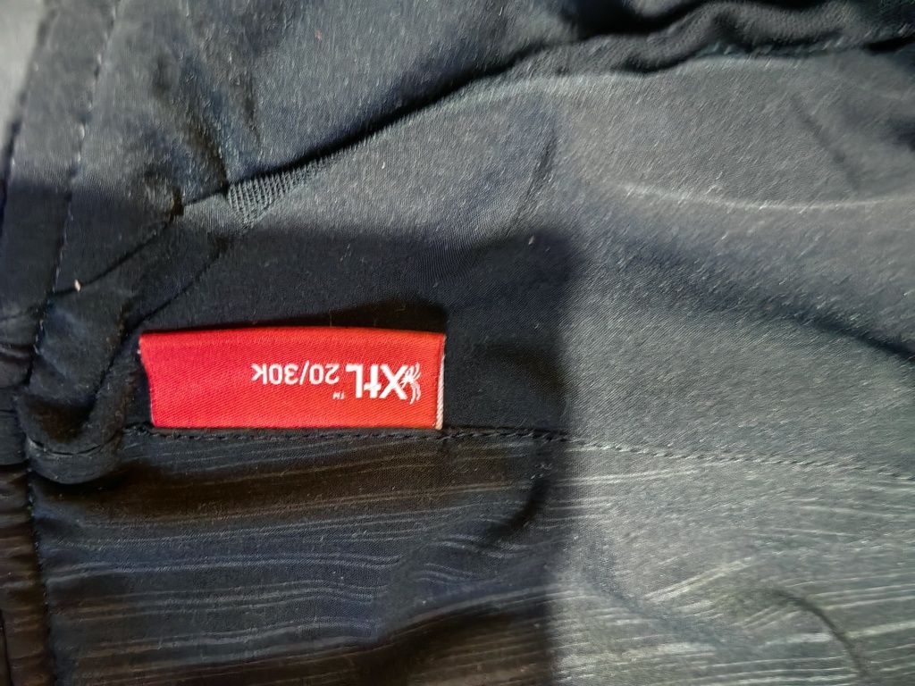 Spyder Primaloft XL яке зимно.