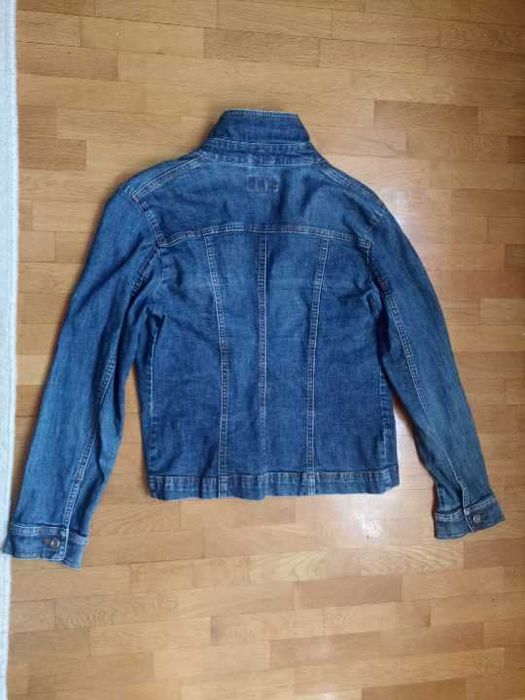 Дънкено яке с еластан