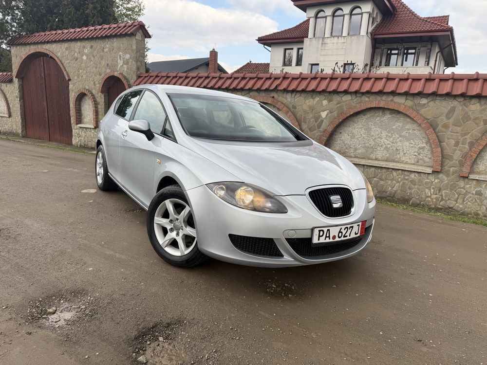 SEAT LEON 1.6i * 102 cp * 2006* IMPECABIL!!!