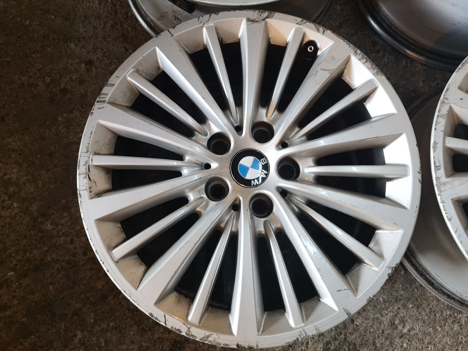 Jante R17 BMW seria 2 F45, F46 5x112mm