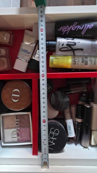 Тоалетка Ikea Brimnes, като нова