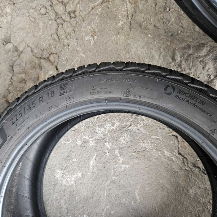 2 зимни гуми 225/45R18 Michelin Pilot Alpin 5 XL 95V M+S 3PMFS с борд