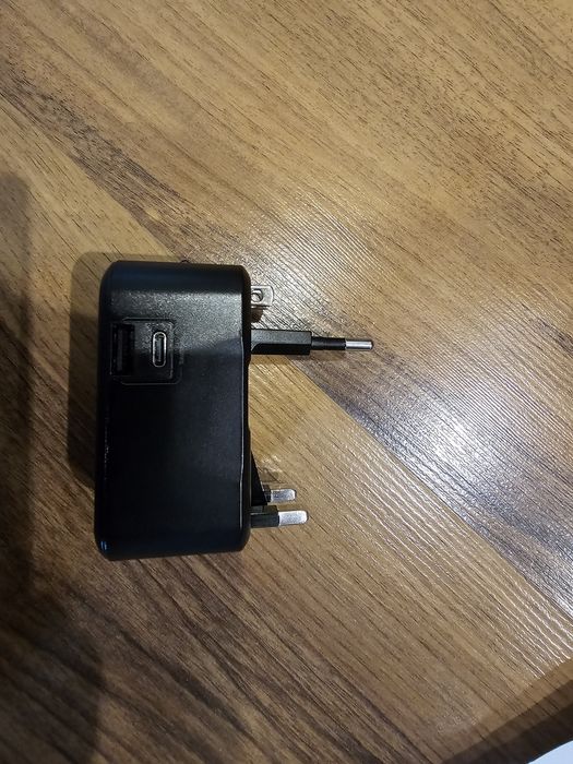 Travel Adapter 2 USB