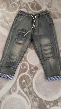 Укороченные джинсы на размер 44-48