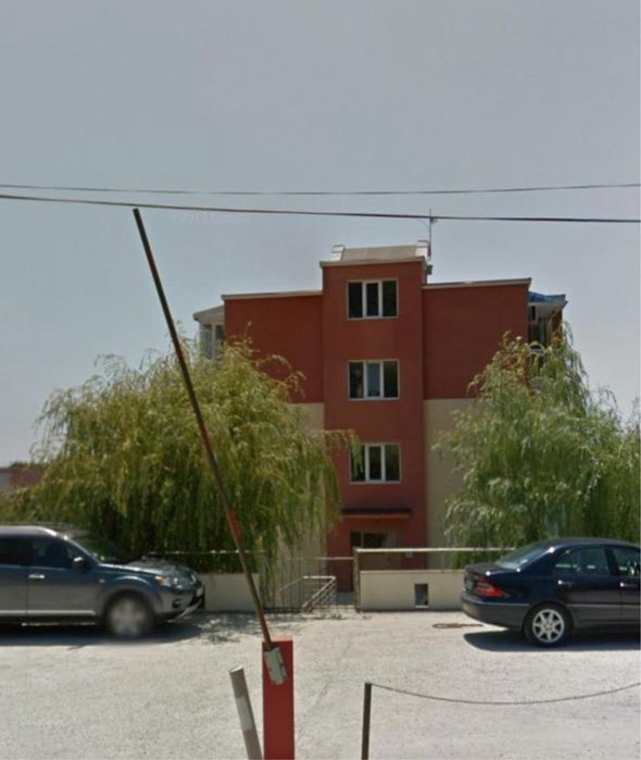Дава се под наем Гараж / Паркомясто в Варна, Бриз - 20 кв.м за 61.2 € - Снимка #2