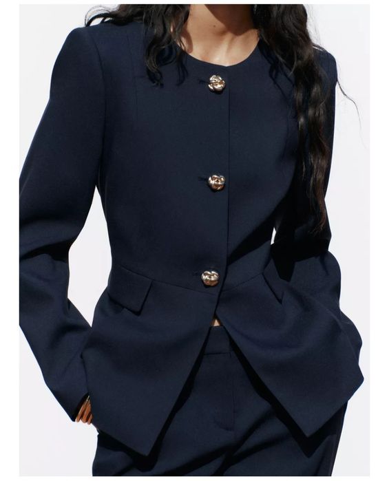 Vând sacouri si jachete Zara noi cu eticheta