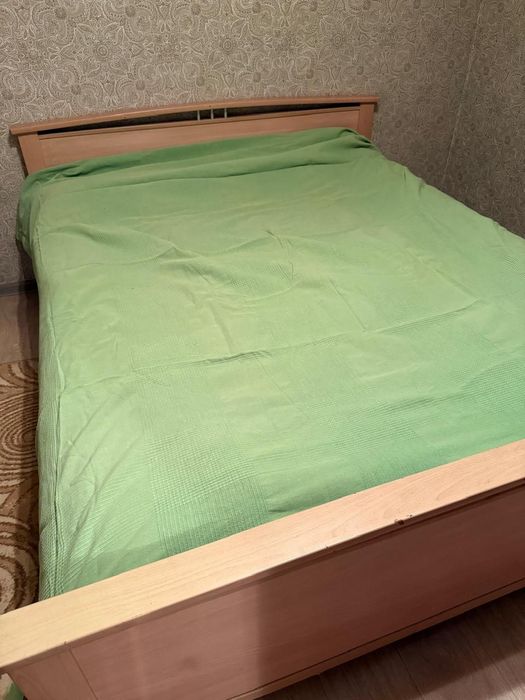 Двухместная кровать