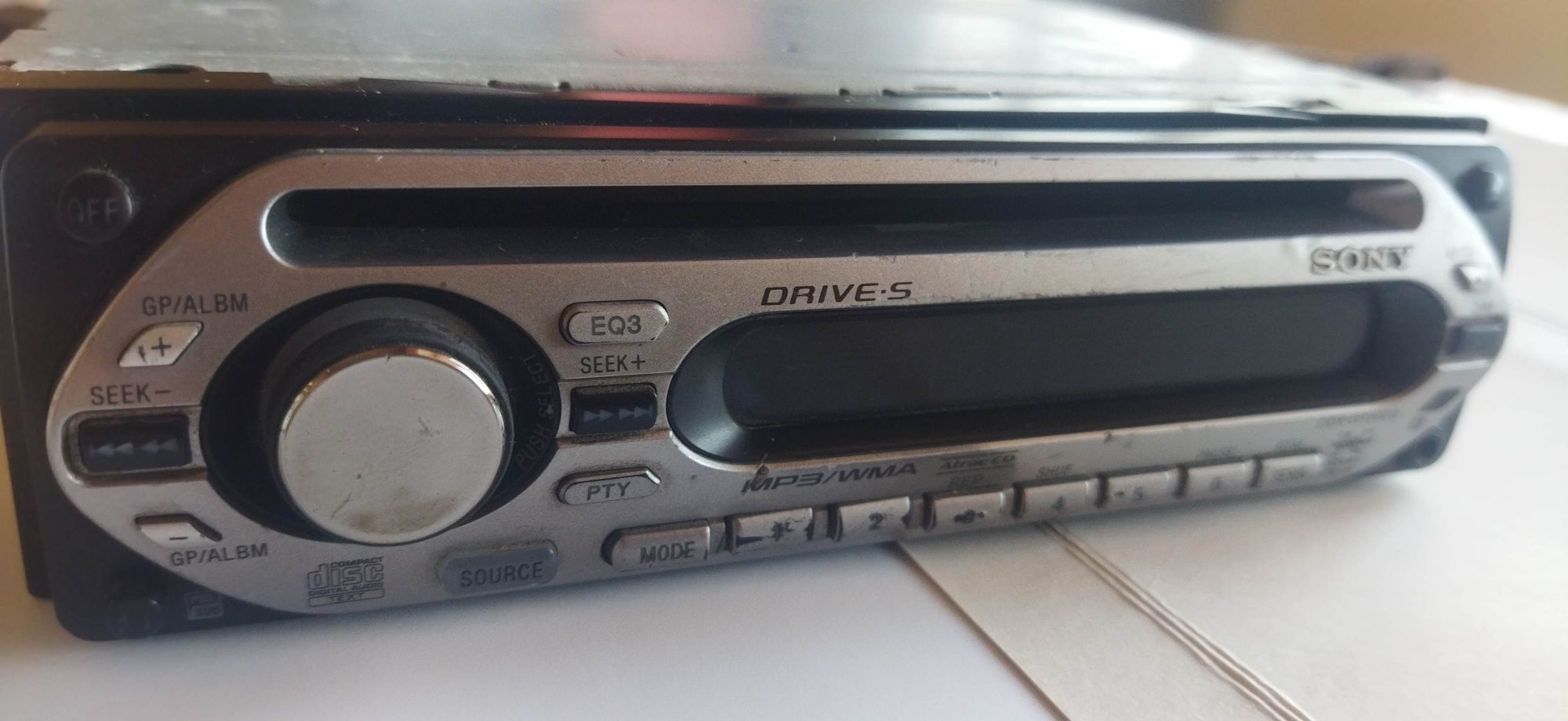 Blaupunkt CAR 300 и Sony cdx-gt200s