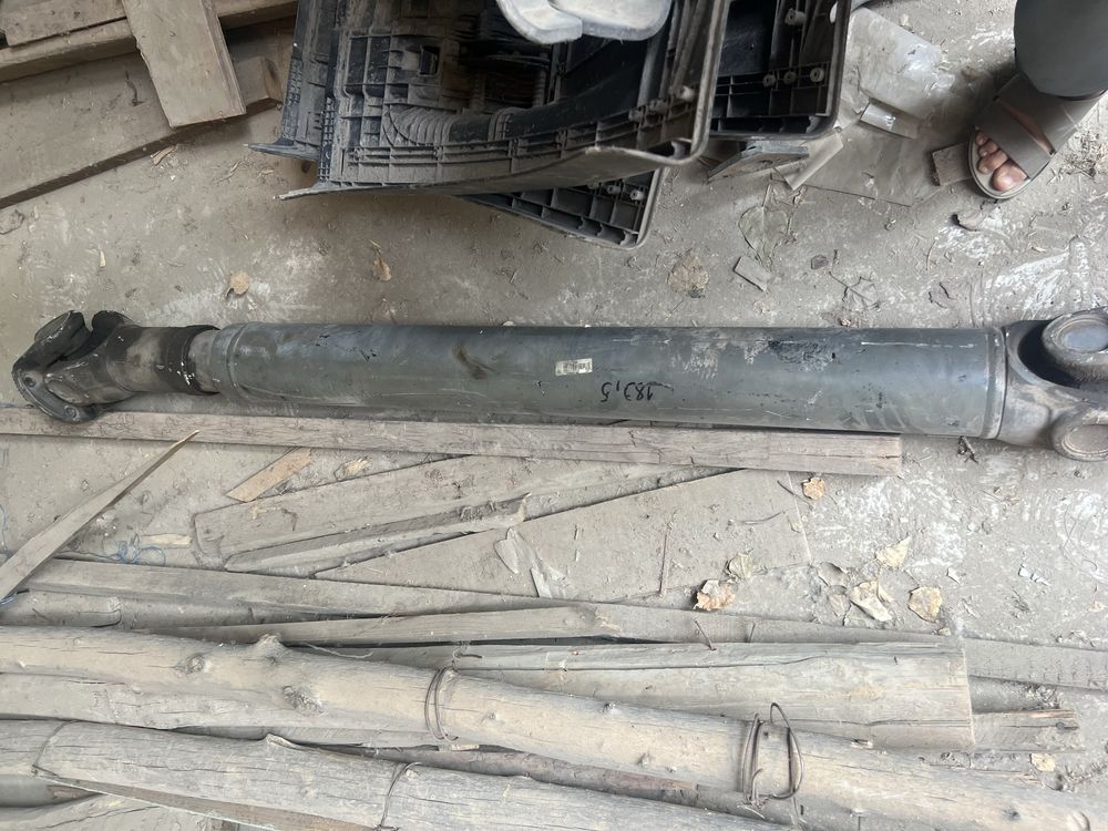 Howo A7 kardani uzuligi 183,5