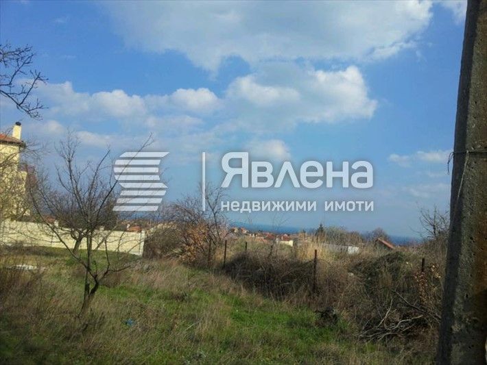 Панорамен парцел!