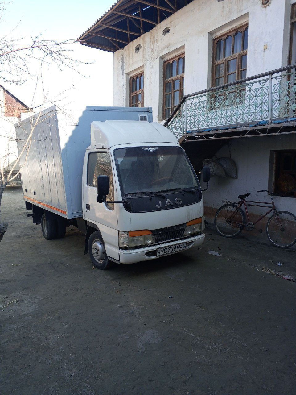 Срочний сотилади 5.200$