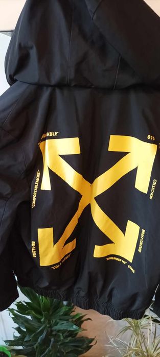 Черно Яке Off-White