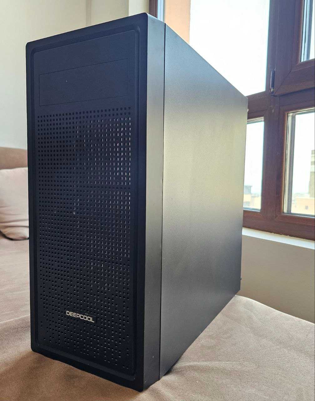 DeepCool E-SHIELD Mini-ITX / Mico-ATX / ATX / E-ATX |Кутия за компютър