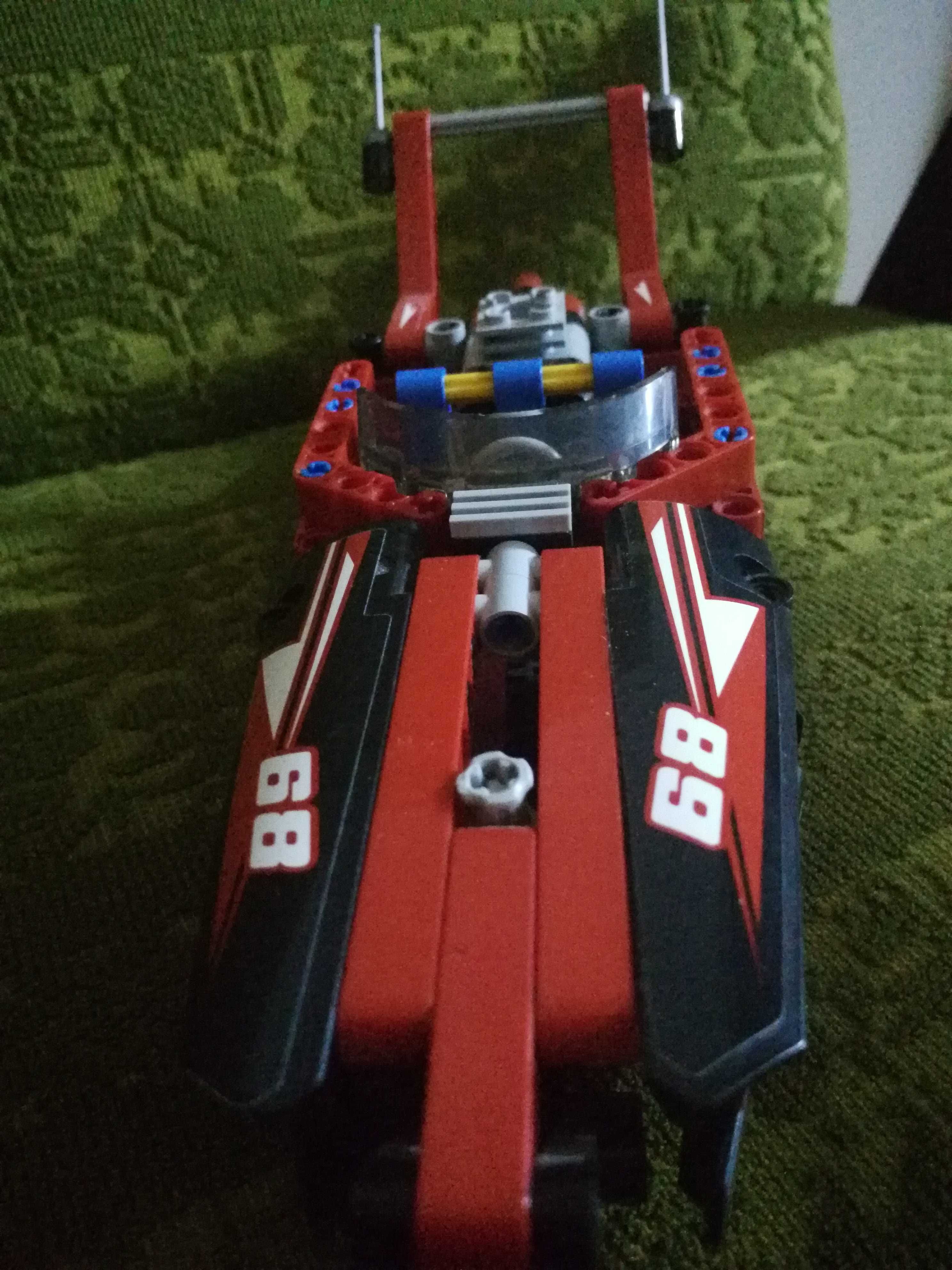 Lego Tehnic Power Boat 42089