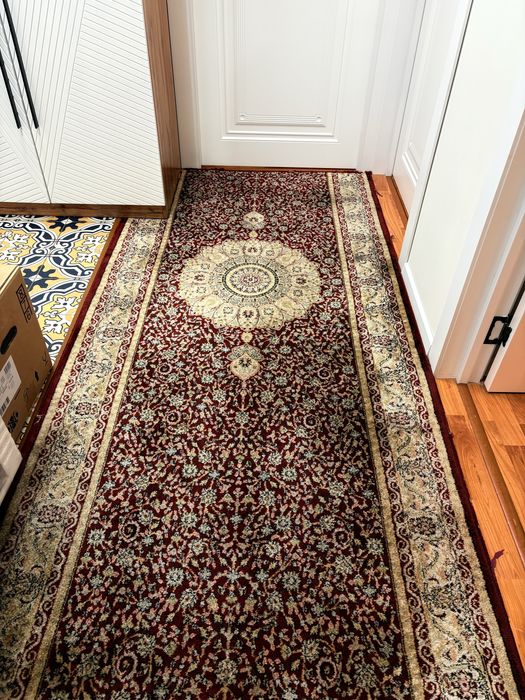 Ковровые дорожки (шерст), в отличном состоянии продам.