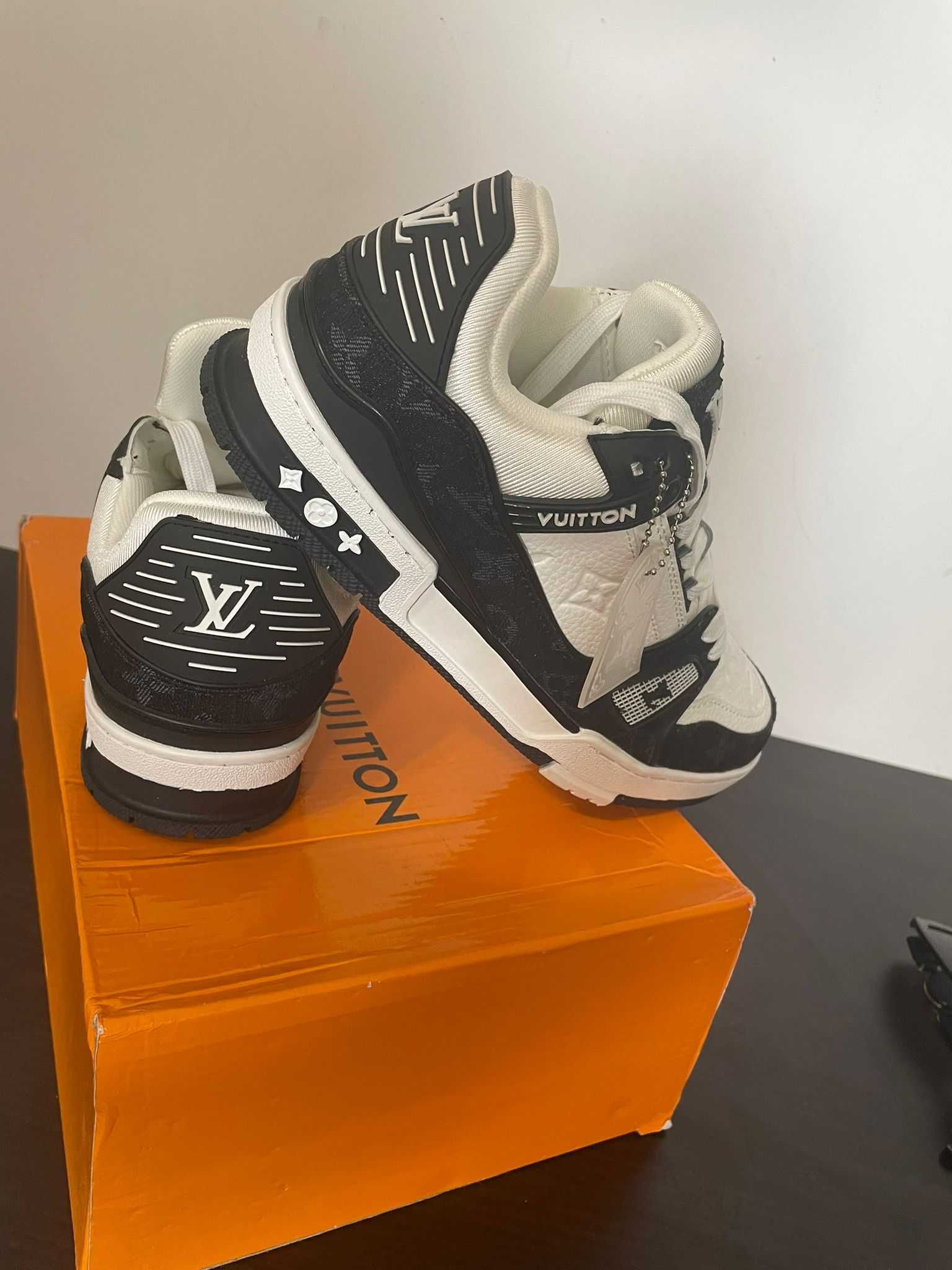LOUIS VUITTON Sneakers LV Trainer | Calitate Premium
