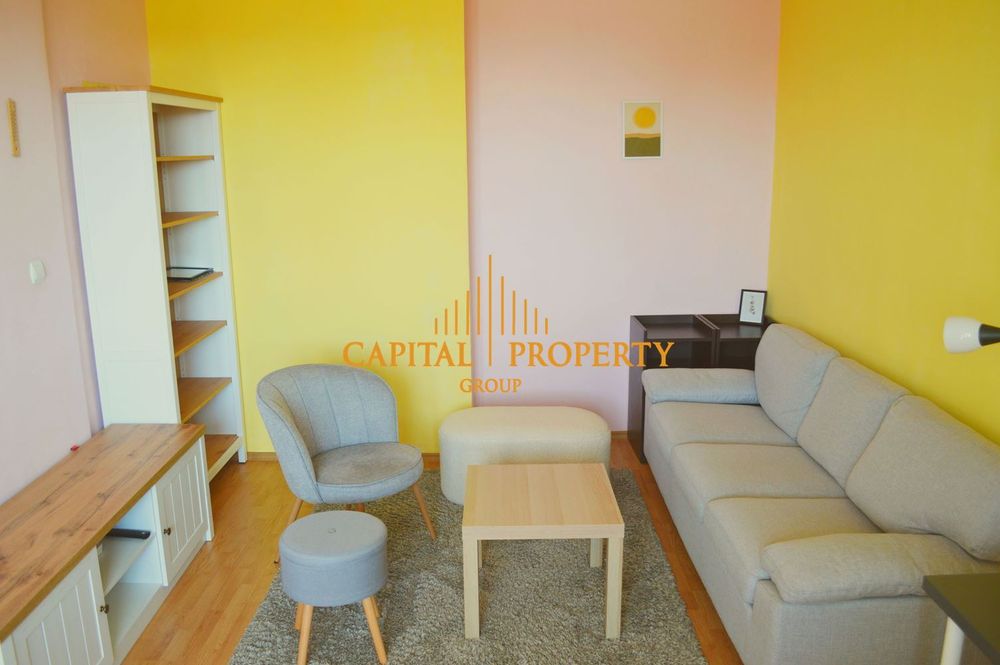 Дава се под наем Тристаен апартамент в Варна, Център - 60 кв.м за 400 € - Снимка #1