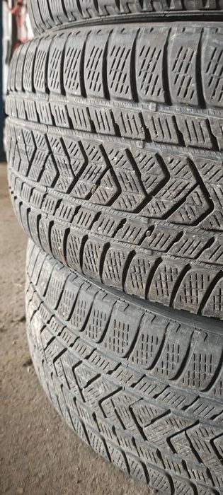 vand anvelope iarna pirelli 325 35 22 + 285 40 22 dot 2020