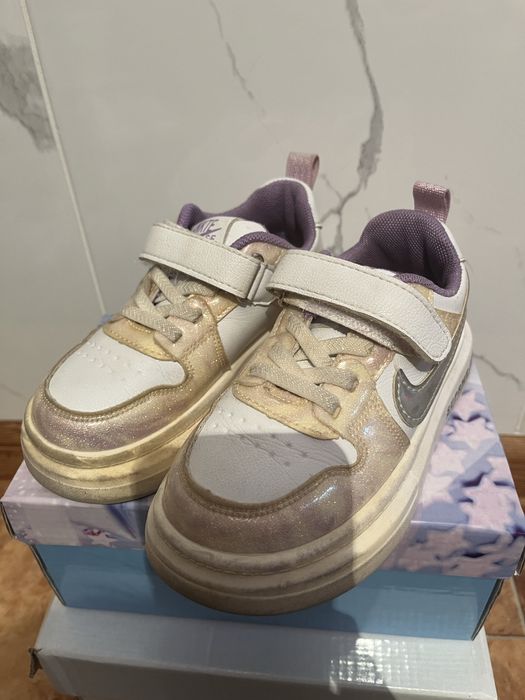 Продается обувь для девочек по 6000 тг