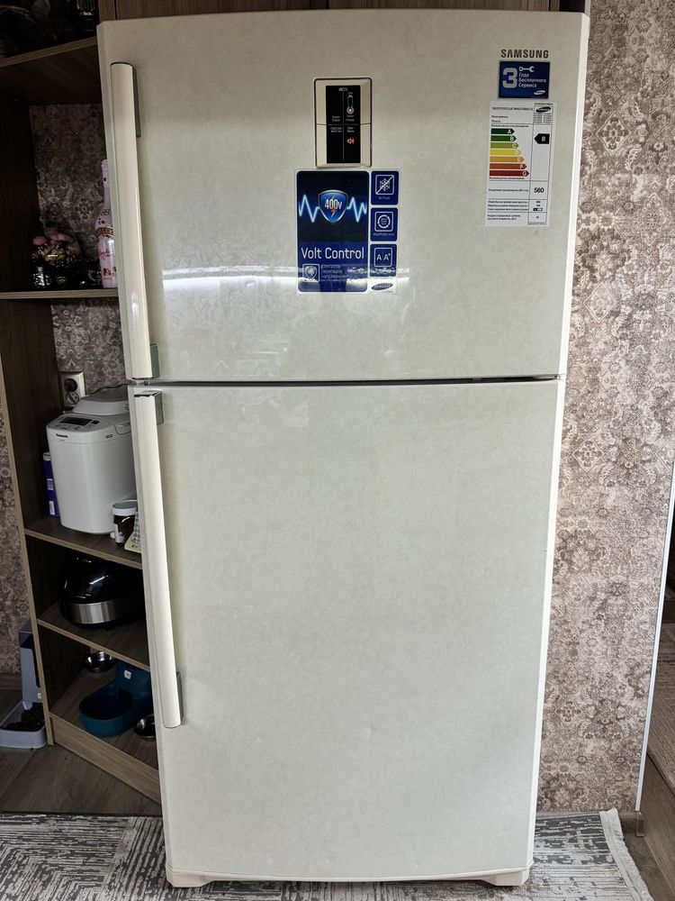 холодильник самсунг Samsung 554 литра, морозильная камера 154 литра