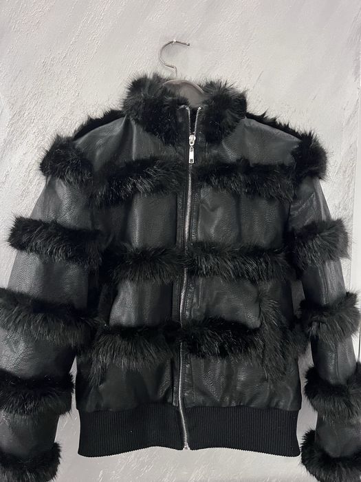 Късо естествено яке С размер