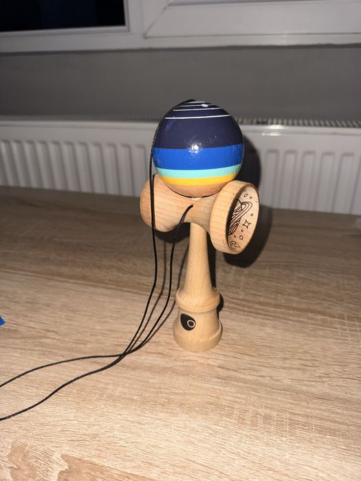 Vând kendama profesioanlă,OKendama Space 1 Blue,preț negociabil